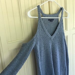 American Eagle Open Shoulder Sweater, Size Small